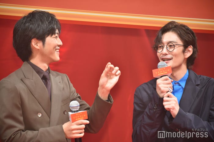 松坂桃李、岡田将生(C)モデルプレス