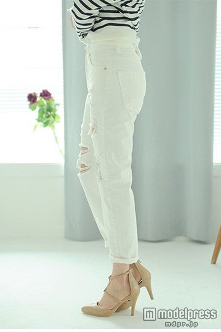 美尻ラインが美しい　ライトウォッシュダメージデニム「Netstar」5,400円（税込）