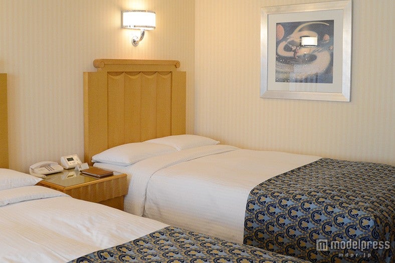 枕元を探してみる