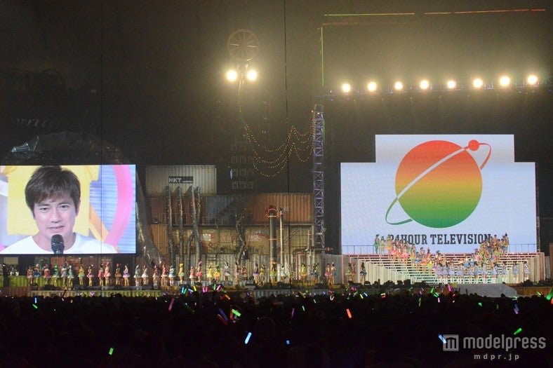 「24時間テレビ」とコラボしたAKB48／「AKB48 2013真夏のドームツアー～まだまだ、やらなきゃいけないことがある～」東京公演4日目より