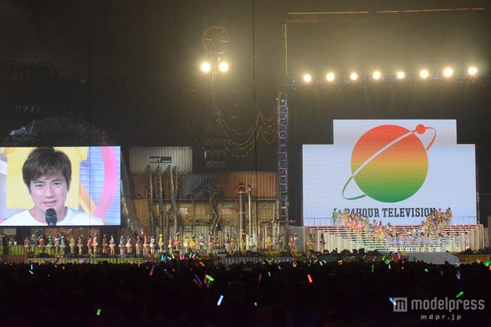 「24時間テレビ」とコラボしたAKB48/「AKB48 2013真夏のドームツアー~まだまだ、やらなきゃいけないことがある~」東京公演4日目より