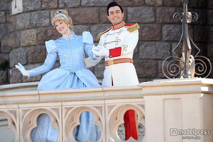 「リトルプリンセスデビュー」シンデレラと王子