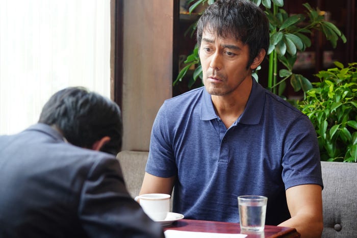阿部寛「すべて忘れてしまうから」第10話より(C)テレビ東京/(C)2022 Disney and related entities
