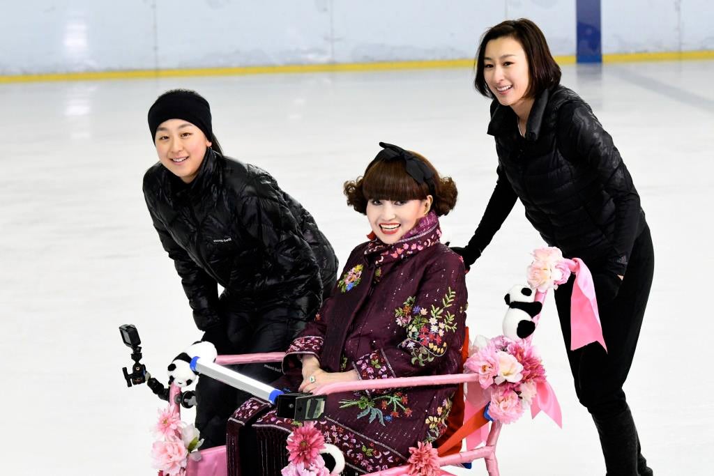 浅田舞＆真央姉妹、最大のケンカを激白　引っかき合いの過去も