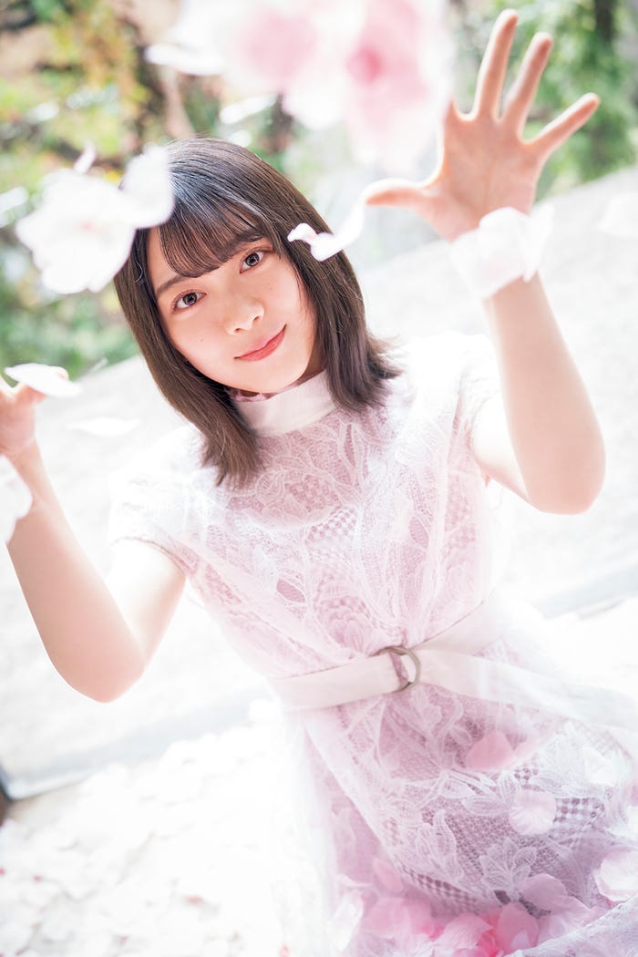 森田ひかる (C)佐藤佑一、光文社