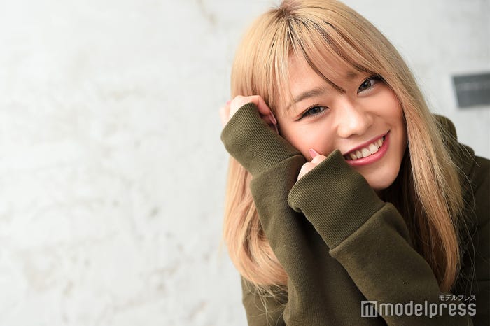 8467(やしろなな)(C)モデルプレス