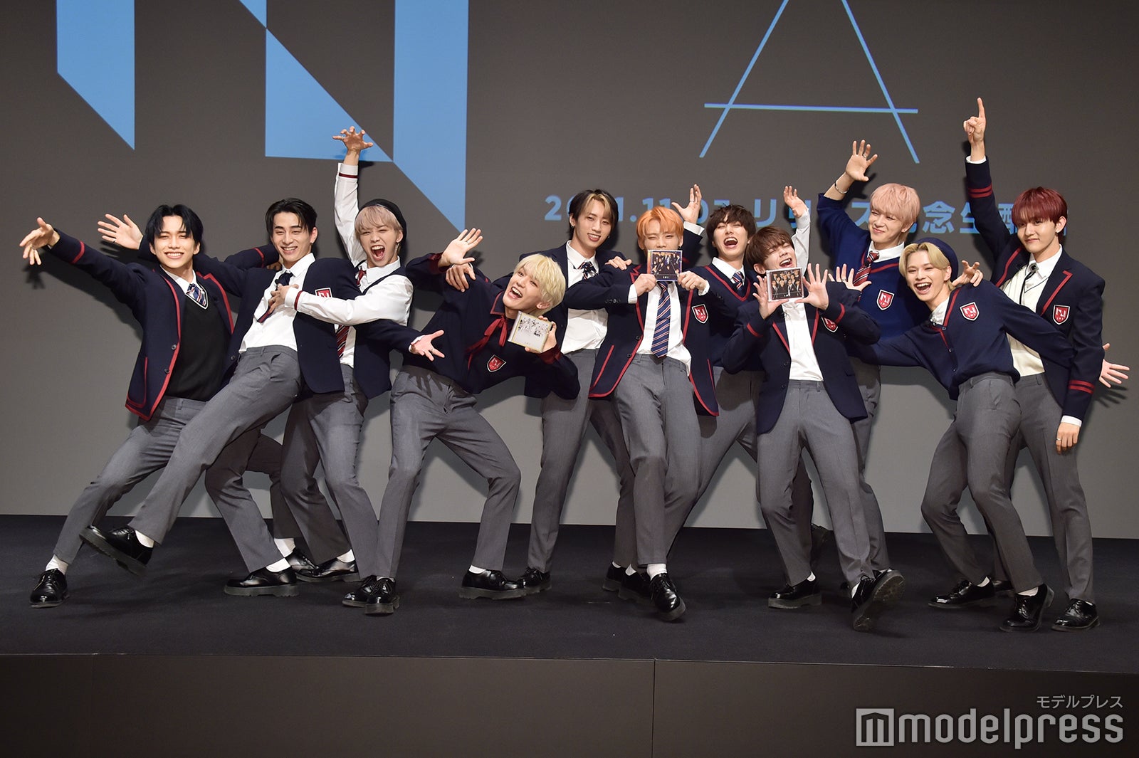 INI（C）モデルプレス