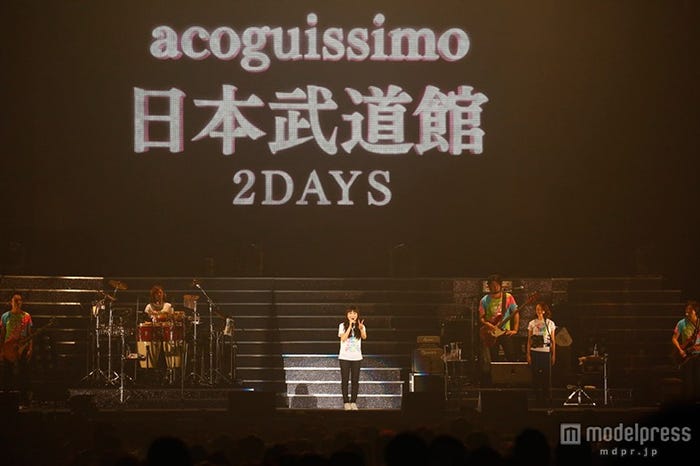 2015年3月に生ギター1本のライブを日本武道館にて行うことを発表したmiwa