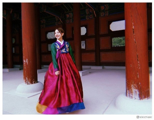 伊藤千晃、チマチョゴリ姿初披露 ファンクラブイベントで韓国に