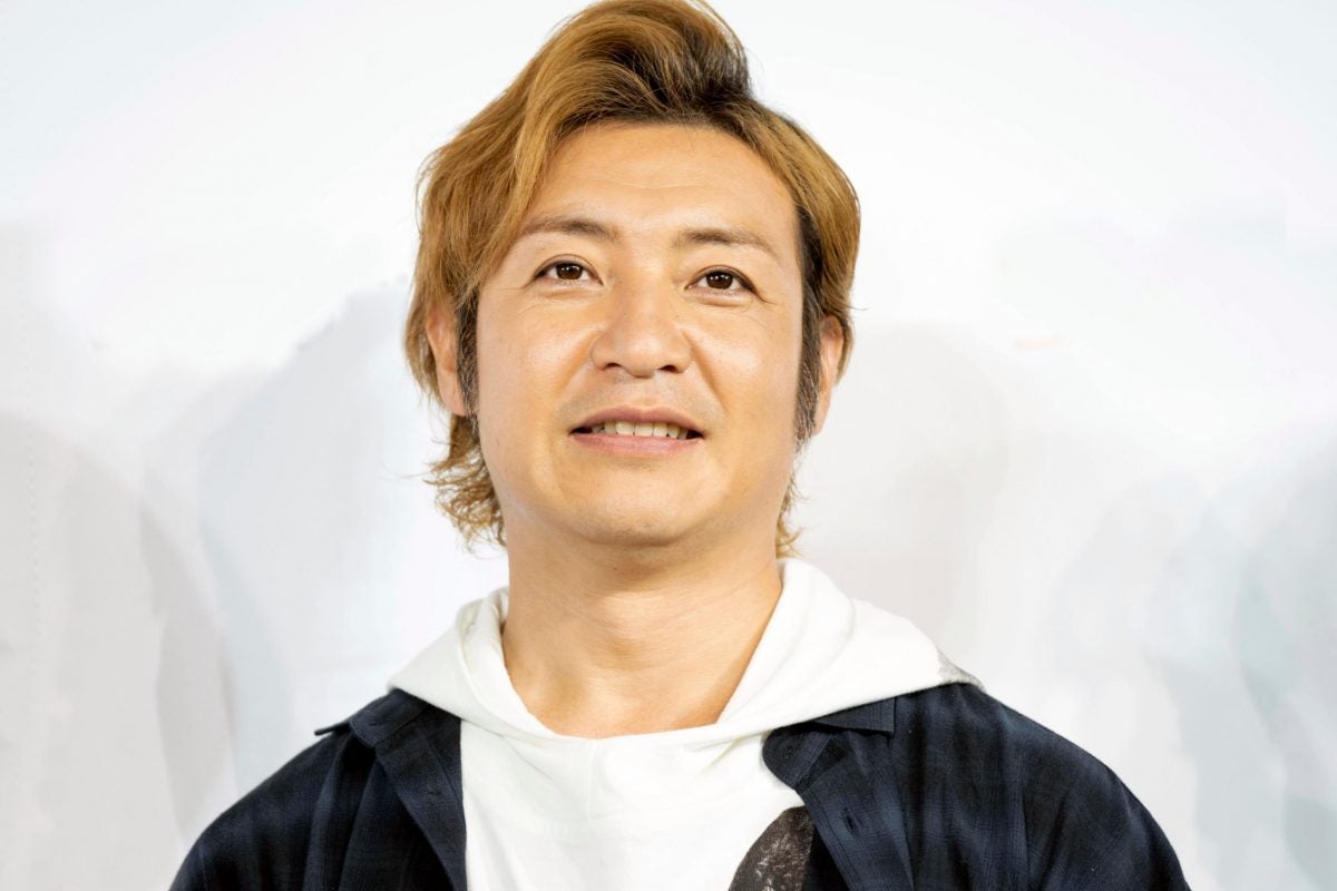 つるの剛士 100歳のウクレレ 演奏姿に反響 かっこいい 素敵 モデルプレス