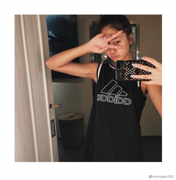 みちょぱ、プライベート写真に「すっぴん？」「肌きれい」ほっそり二の腕にも注目集まる