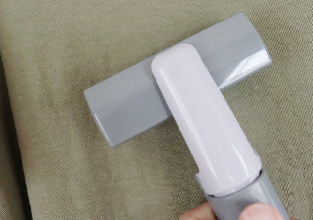 ダイソー 携帯用ほこり取り ダイソー