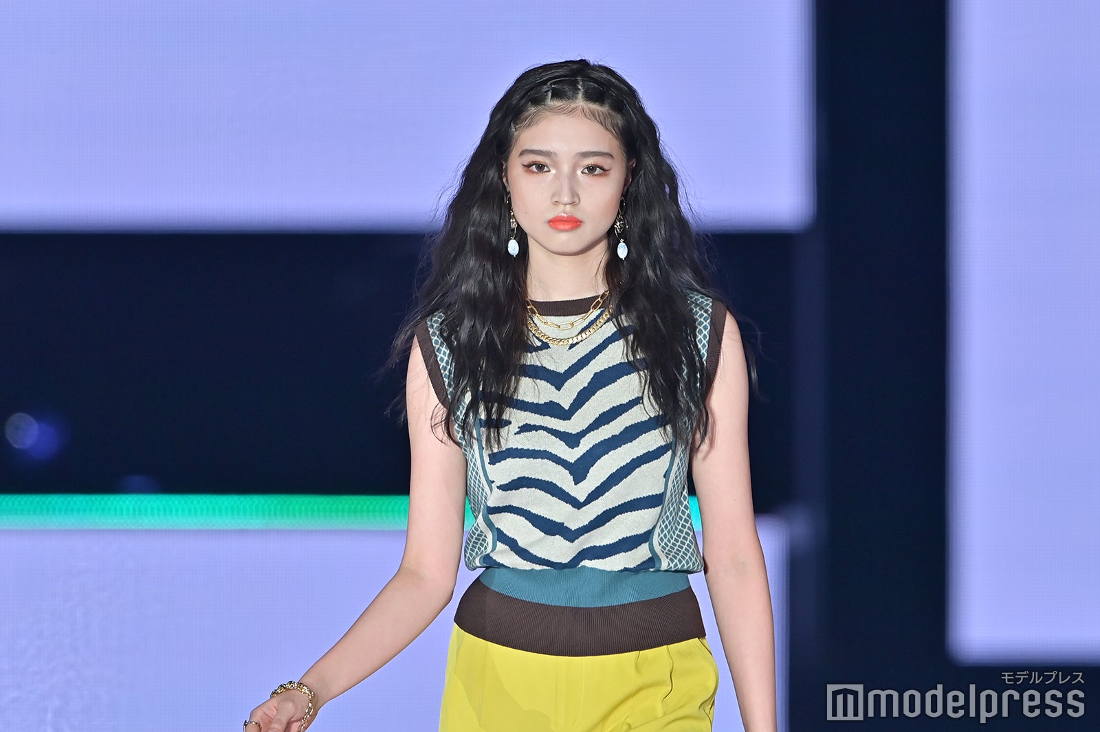 （C）モデルプレス