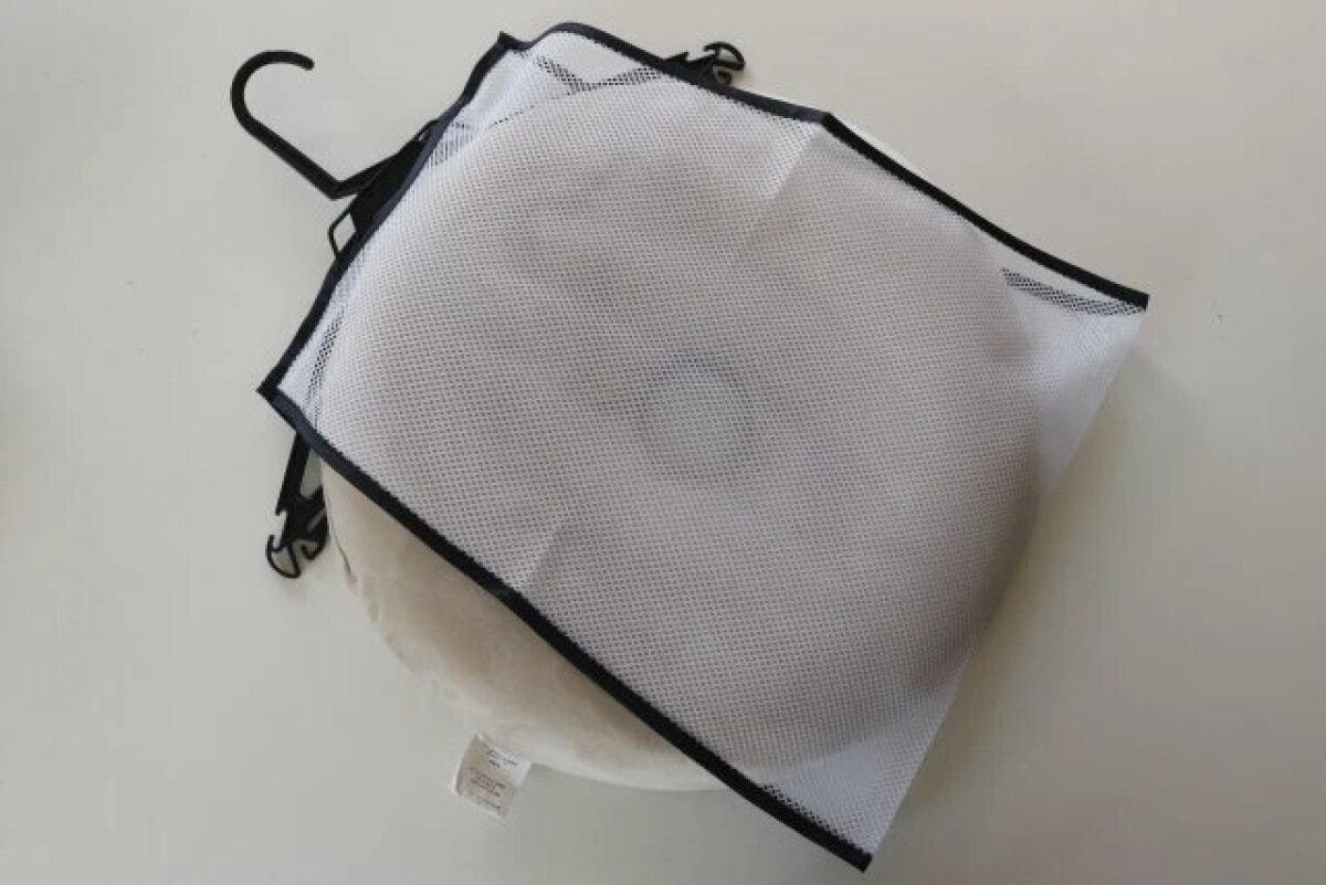 ダイソー　まくら干しネット　使用例
