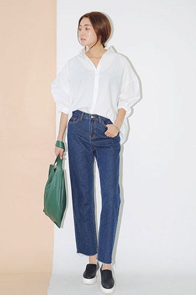 オーバーサイズシンプルホワイトシャツ「STYLENANDA」7,030円(税込)/画像提供:STYLENANDA