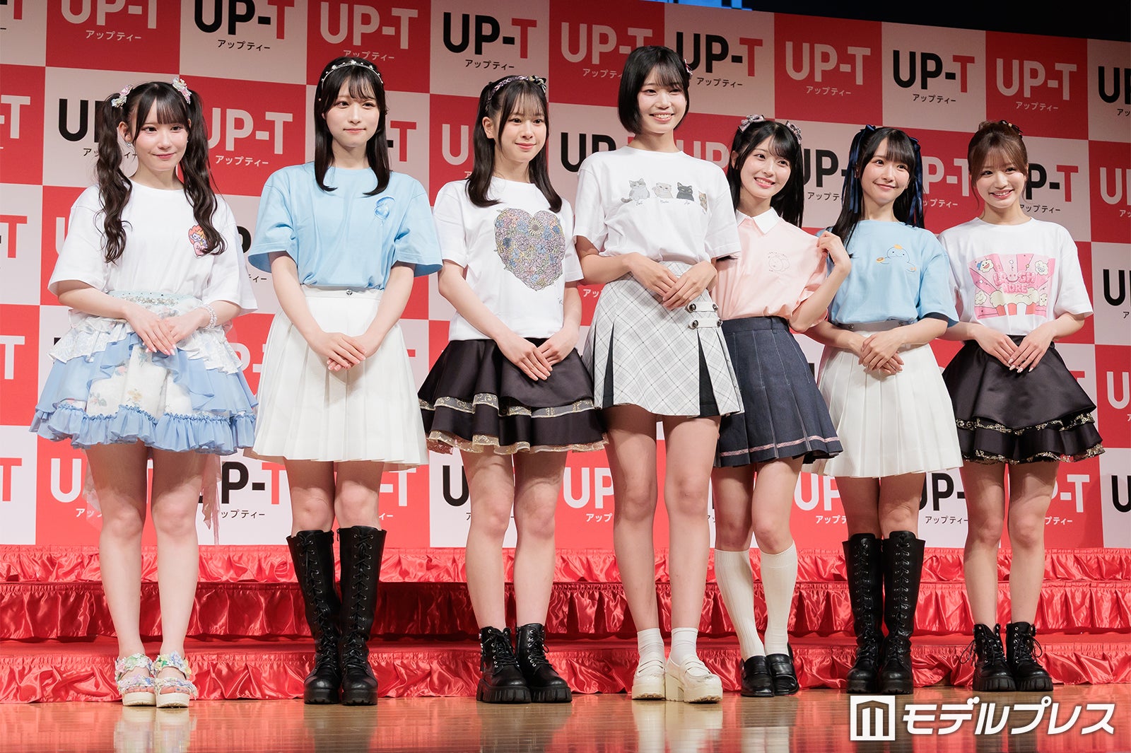 大村杏、原田清花、青原優花、梁瀬鈴雅、佐藤綺星、高雄さやか、坂田心咲（C）モデルプレス