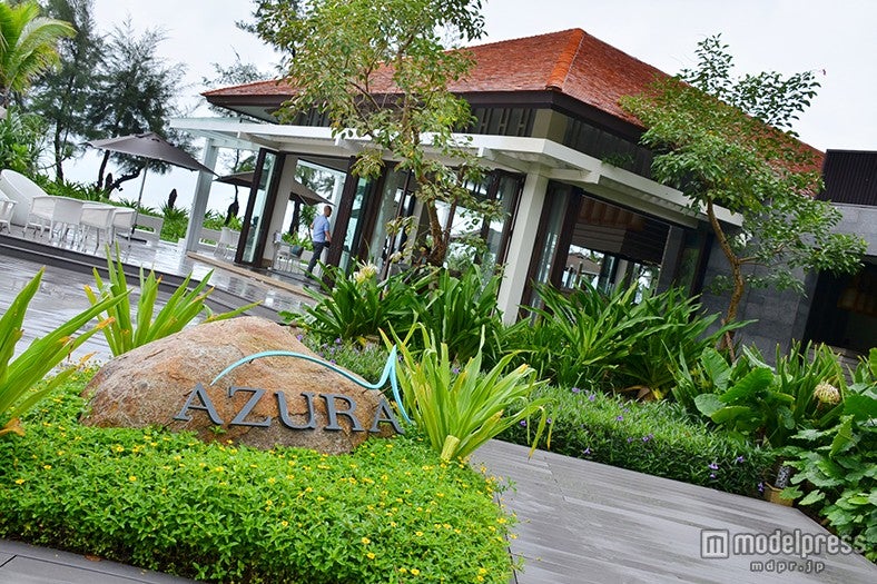 「AZURA（アズーラ）」店舗外観