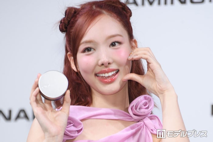 TWICEナヨン、メンバーに美容情報共有 美しさ保つために“必ずやること”は？