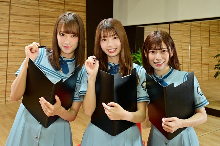 佐々木久美、高本彩花、東村芽依(提供画像)