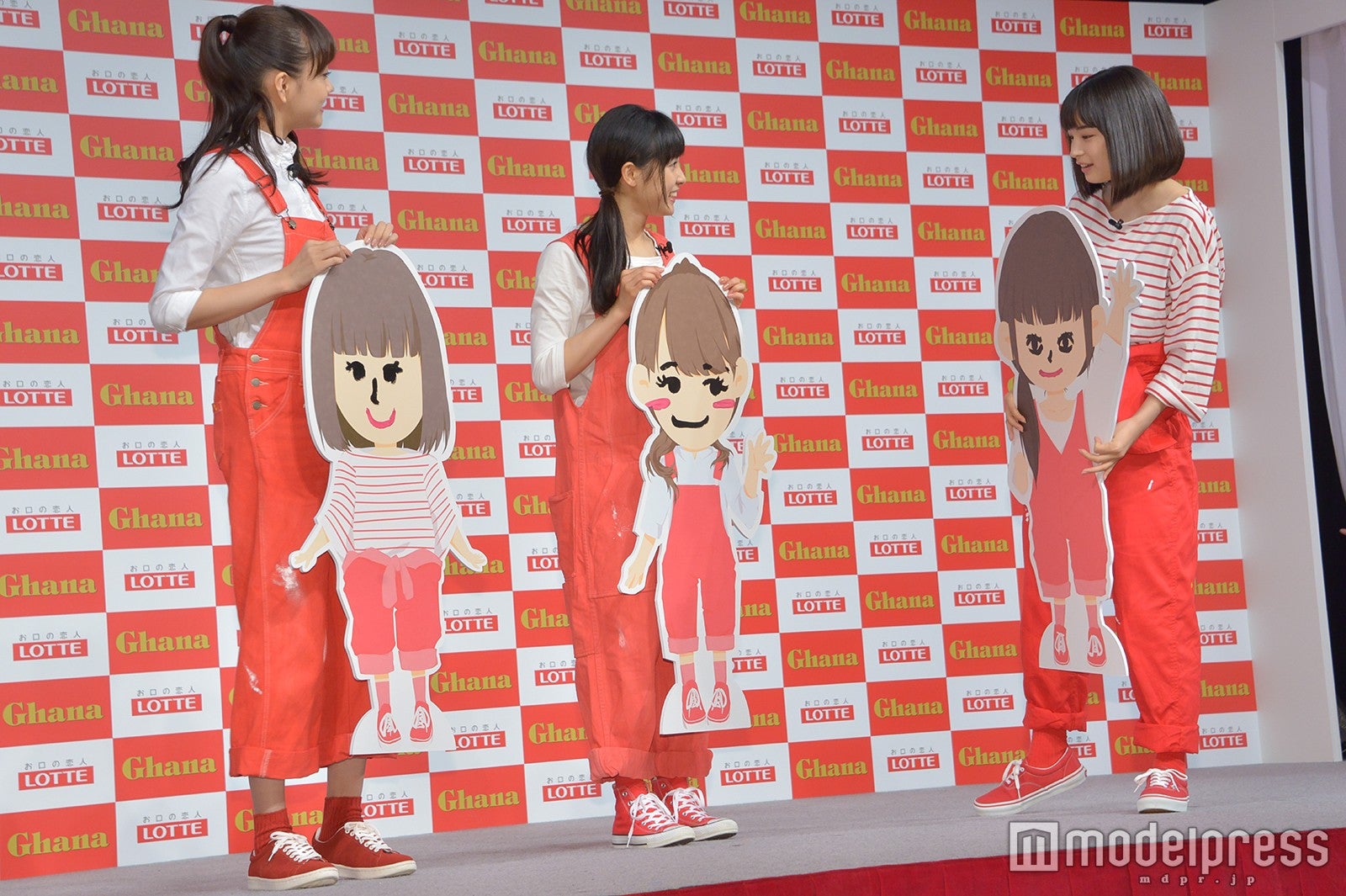 松井愛莉、土屋太鳳、広瀬すず （C）モデルプレス