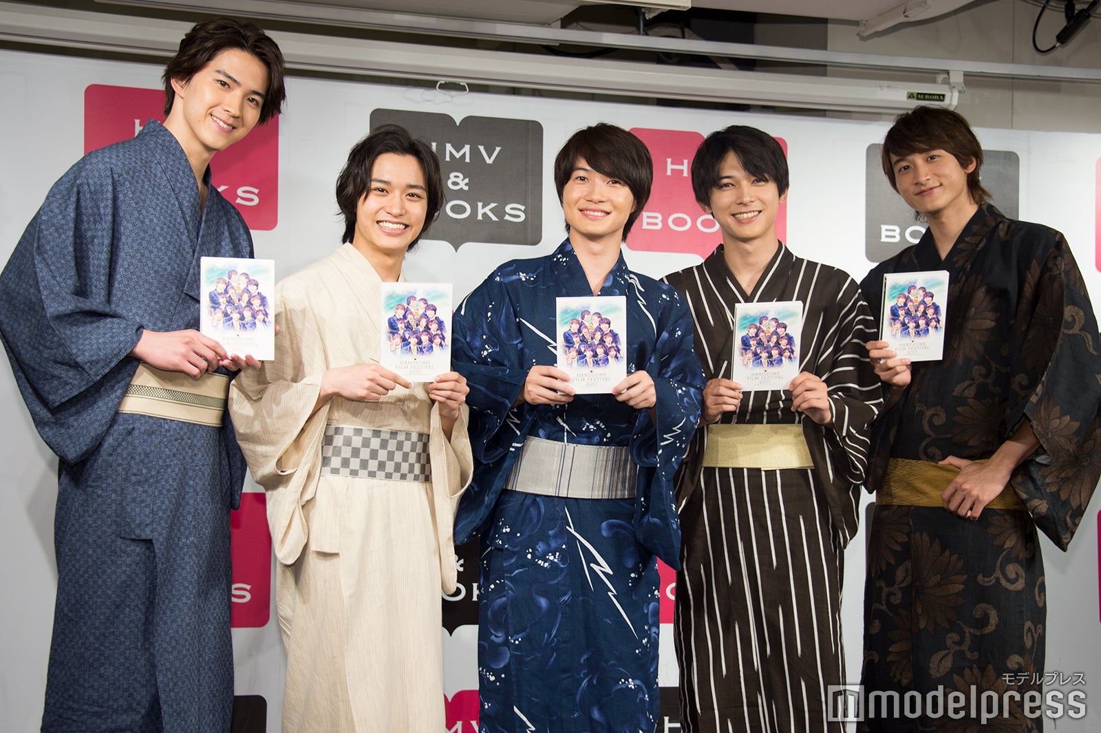 （左から）甲斐翔真、松岡広大、神木隆之介、吉沢亮、小関裕太 （C）モデルプレス