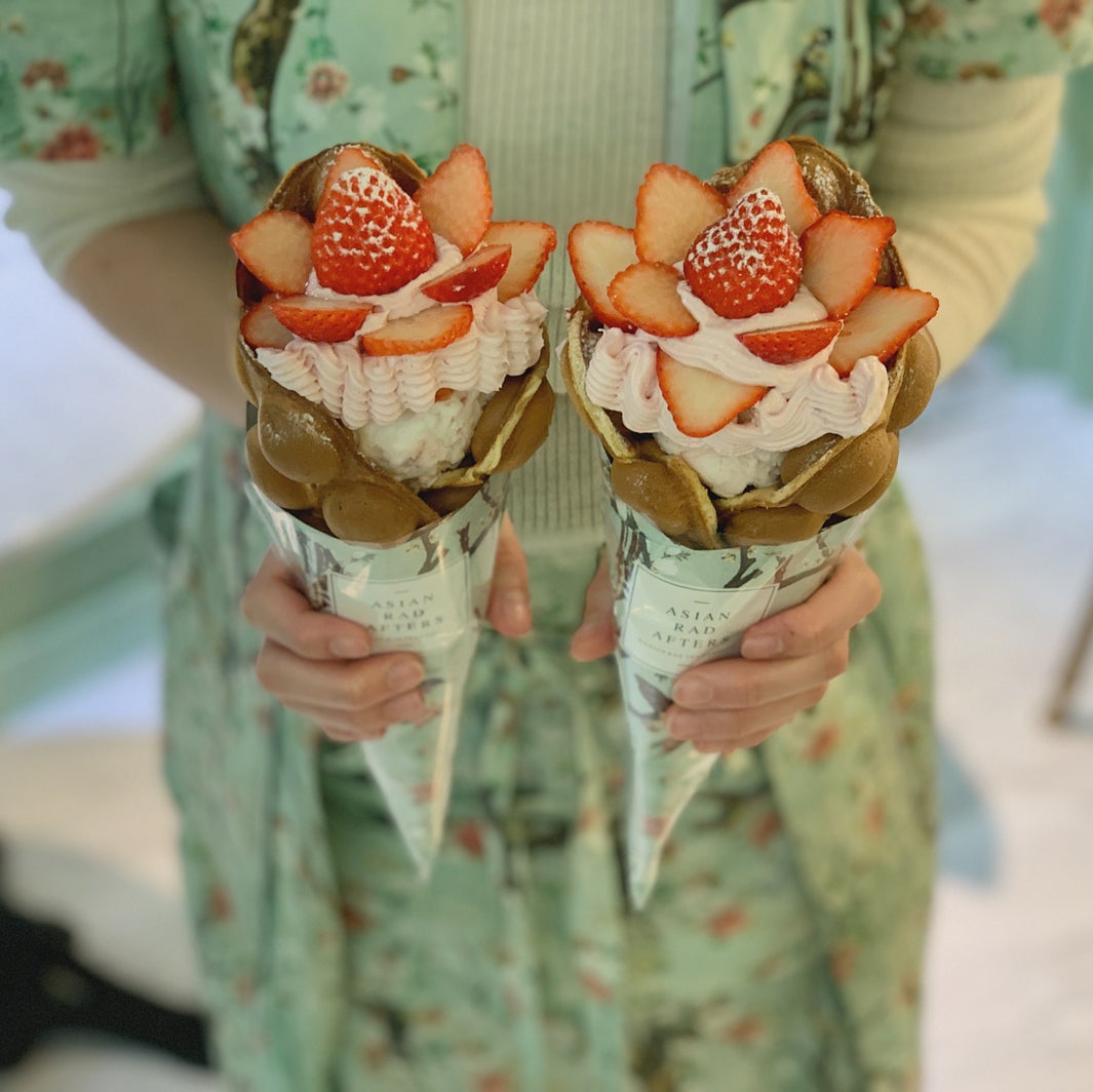 STRAWBERRY BOUQUET（期間限定）／画像提供：ASIAN RAD TEA COMPANY