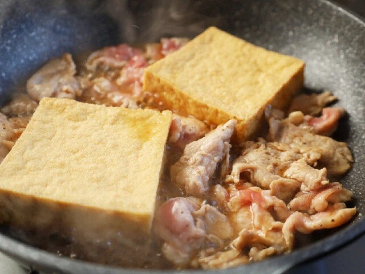 豚肉と厚揚げのオイスターチーズ乗っけ焼き作り方