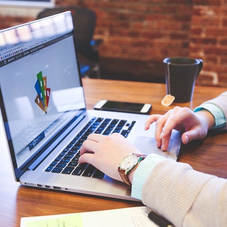 時間にルーズな癖を治したい 特徴や原因などを理解し自己管理できるようになろう モデルプレス 時間にルーズな癖を治したい 特徴や原因などを理解し自己管理できるようになろう モデルプレス