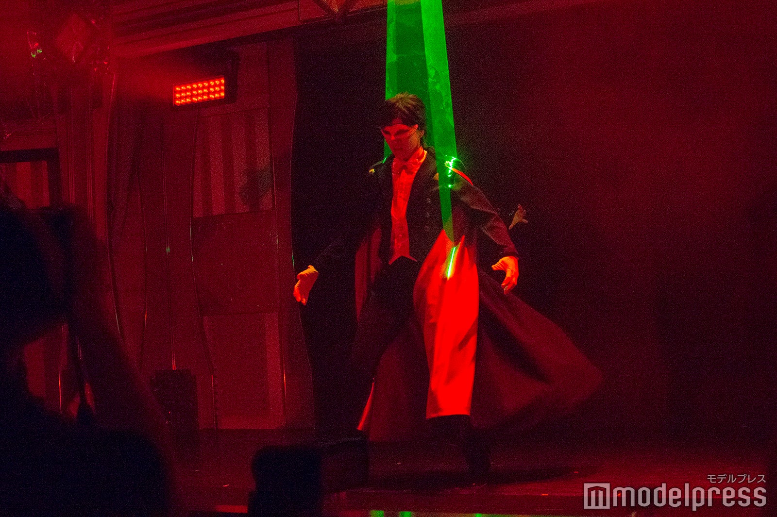 ショーの様子（C）モデルプレス