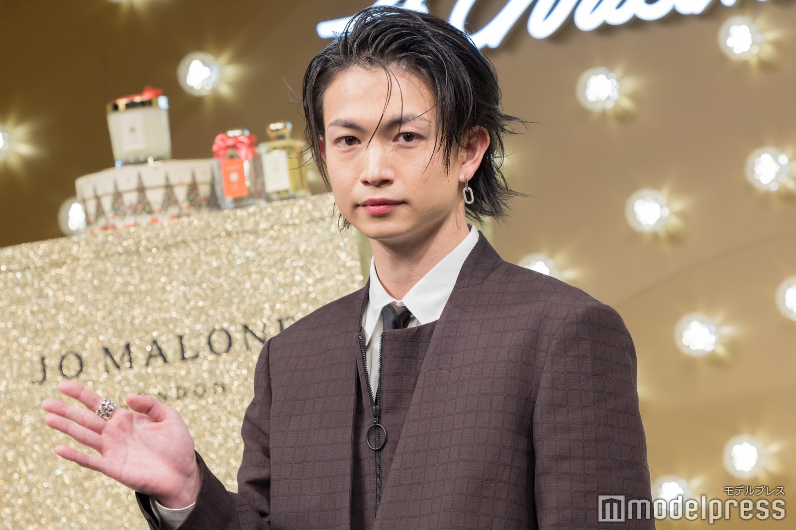 綱啓永（C）モデルプレス