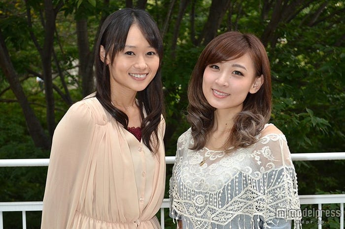 (左から)柳野玲子、AKANE