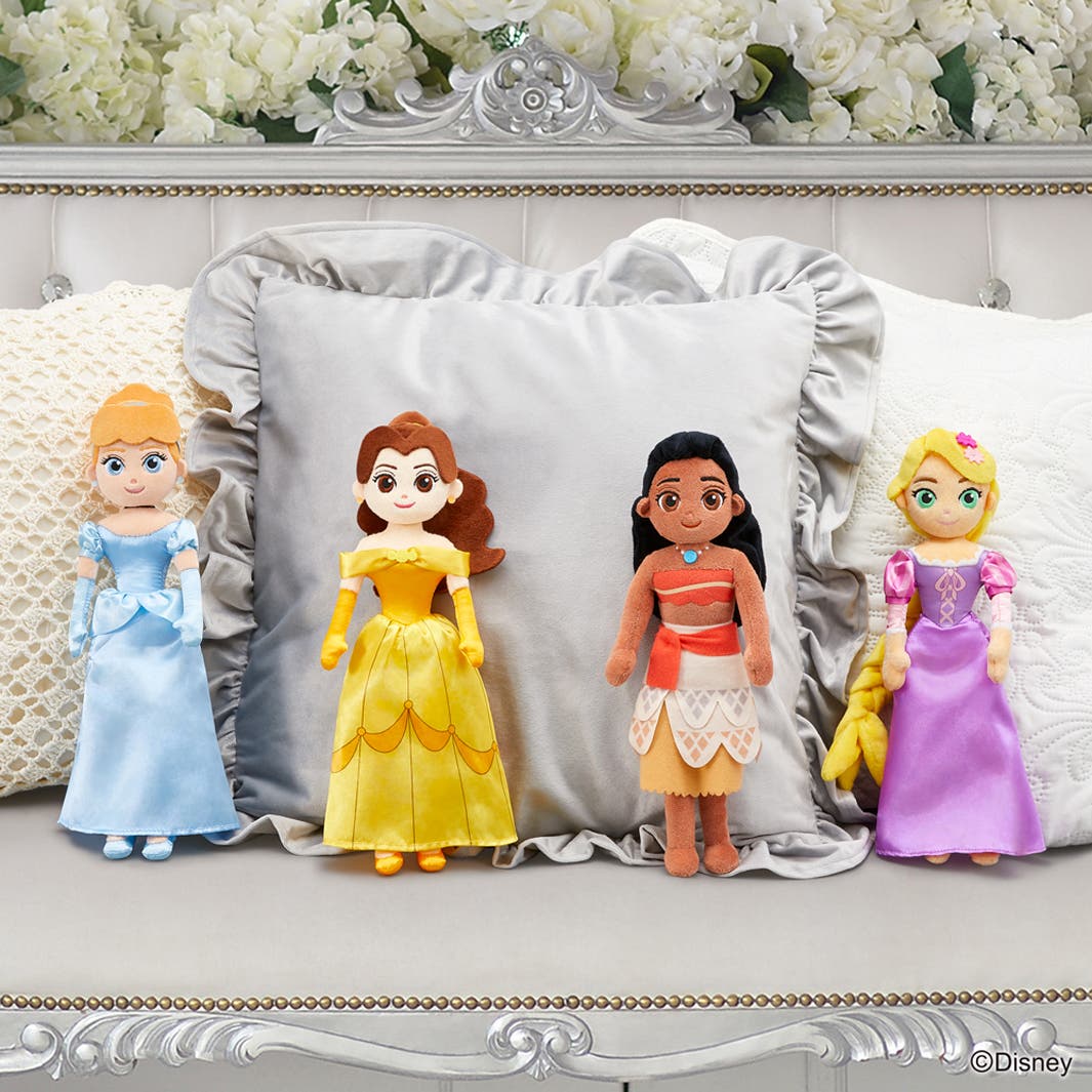 スペシャルぬいぐるみVol.2「シンデレラ」「ベル」「モアナ」「ラプンツェル」(全4種/全長約12×7×31cm)