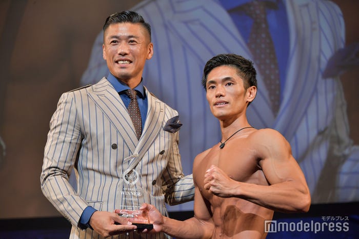 金子賢、「スタイリッシュ・ガイ部門」OVER ALLを制した渡辺郁也さん(C)モデルプレス