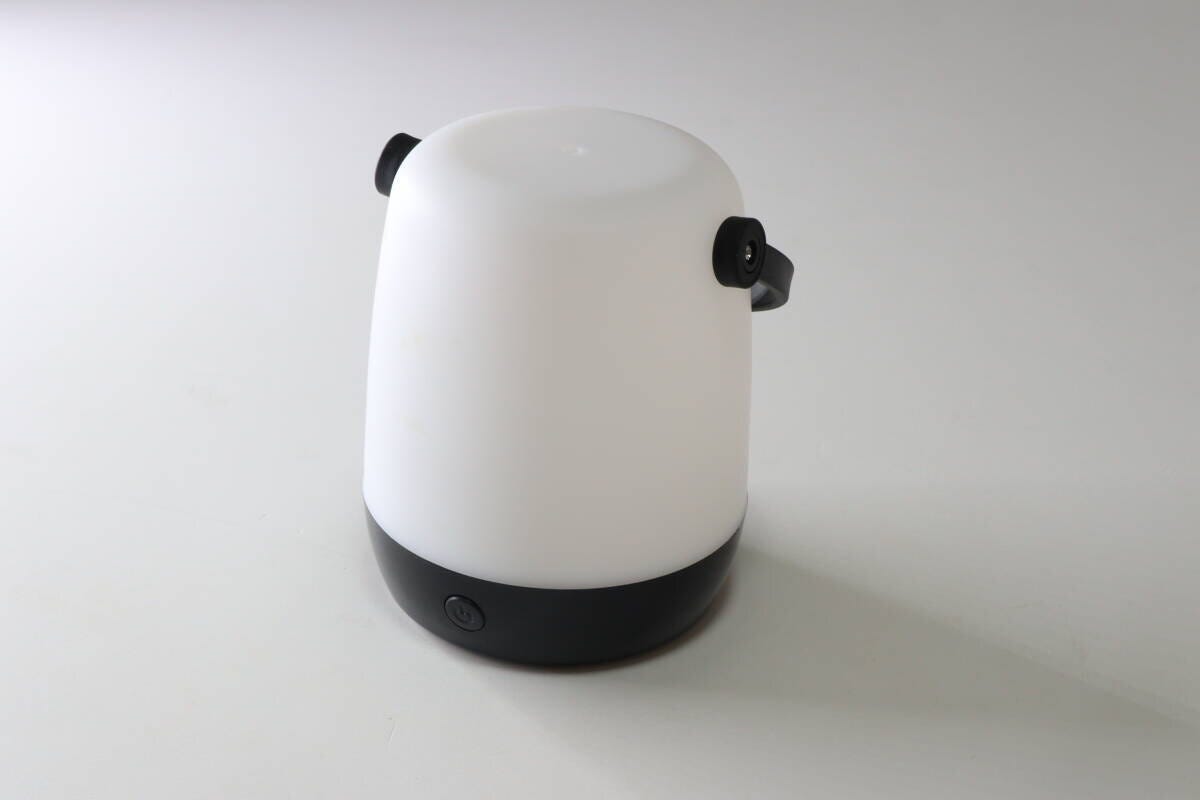 ダイソーのナイトライトのパッケージ