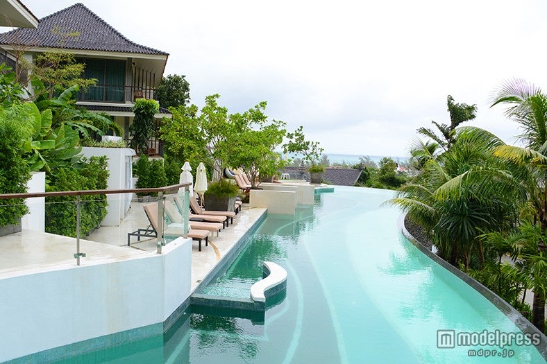 スイミングプール「Pomelo Pool」