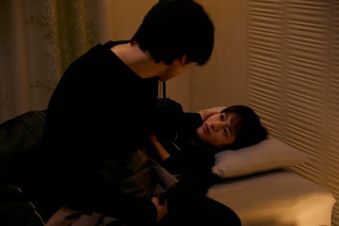 松本大輝、伊藤あさひ「ふったらどしゃぶり」第1話(C)「ふったらどしゃぶり」製作委員会・MBS