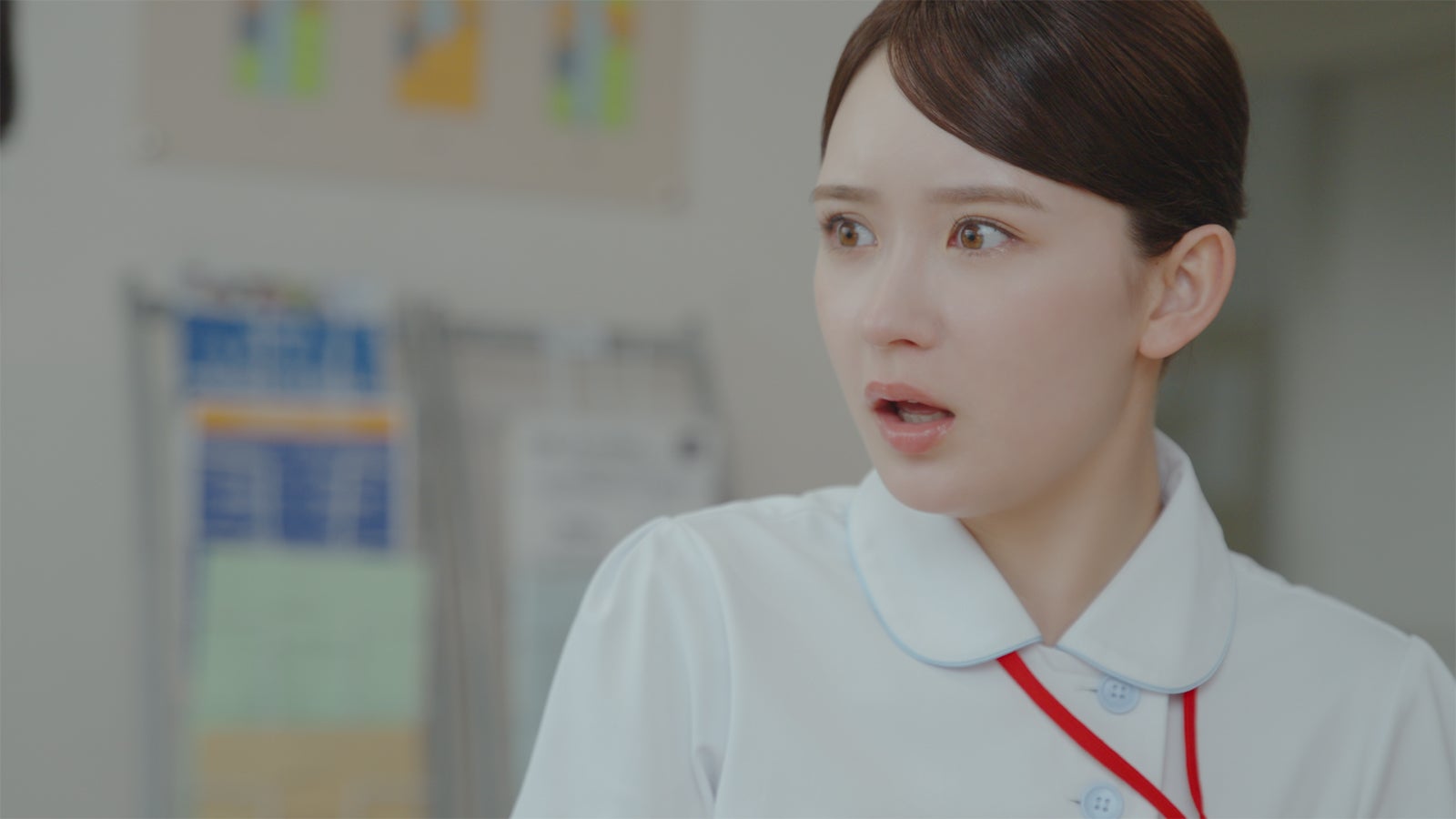 畑芽育「看護roo! 転職」新CM（提供写真）