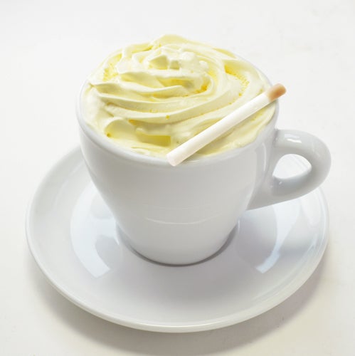 「マヨネーズは万物森羅万象に対応できるオールマイティーなアイテムなんだよ！」土方特製コーヒー500円（税込）（C）空知英秋／集英社・テレビ東京・電通・BNP・アニプレックス