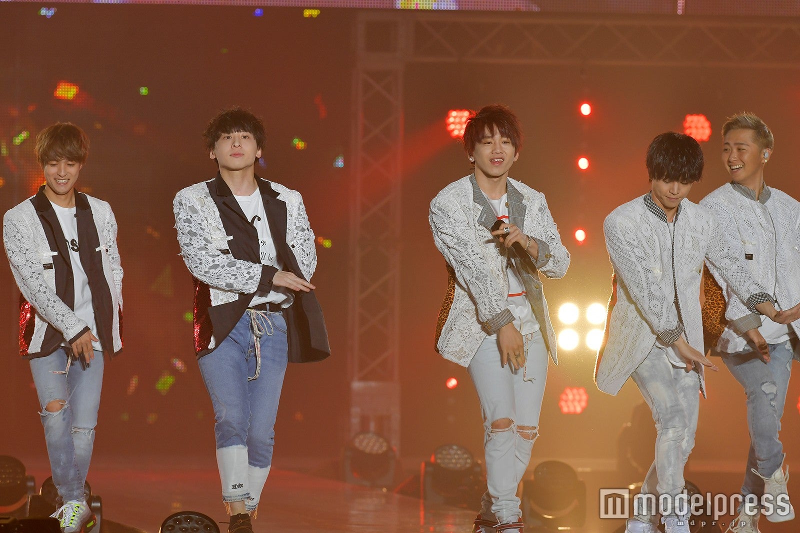 Da-iCE、バラード＆アップテンポ…正反対の2つのパフォーマンスで魅せる＜福岡アジアコレクション2018 S／S＞