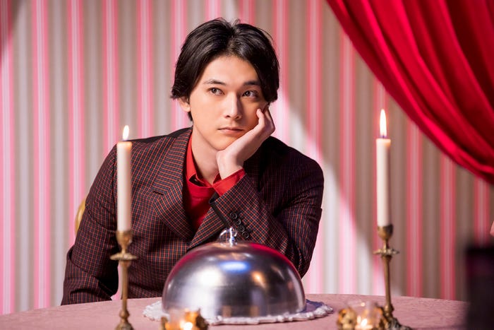 吉沢亮/新WEB動画メイキングより(提供写真)