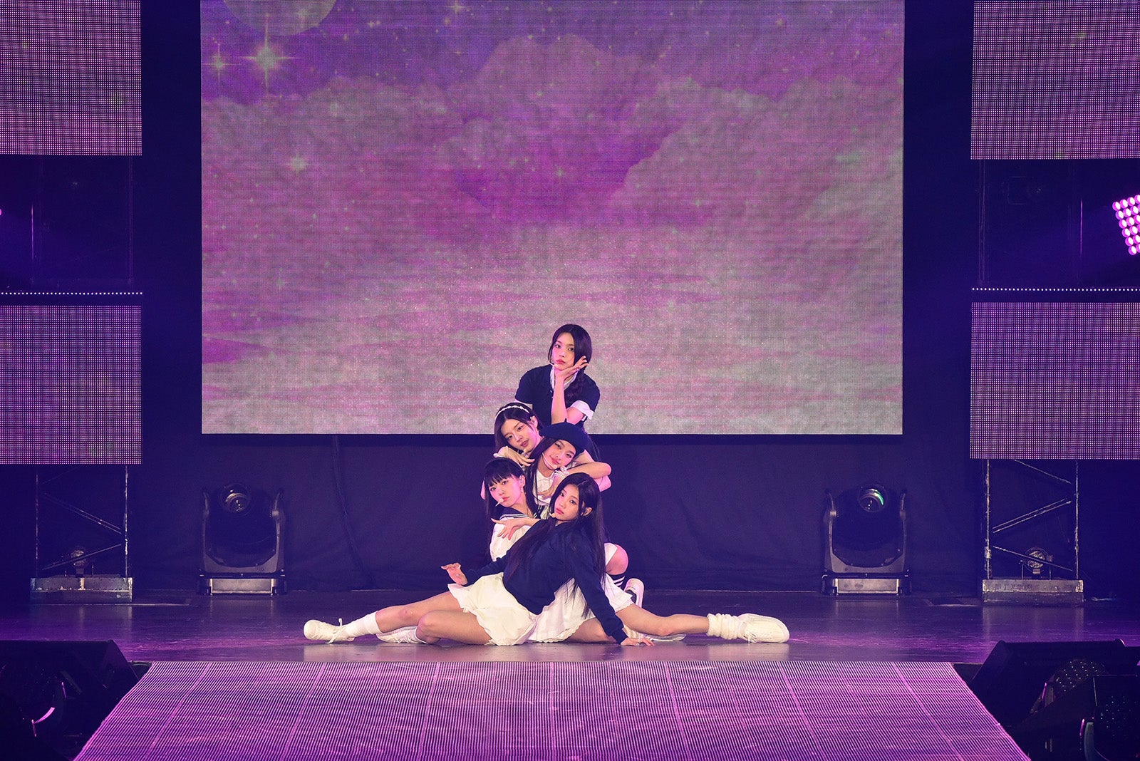 ILLIT（C）Rakuten GirlsAward 2024 SPRING／SUMMER