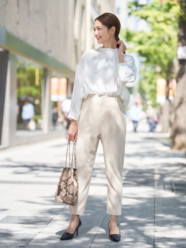 春は白パンツコーデで気分も明るく オフィスにも合うレディースの着こなし方 モデルプレス 春は白パンツコーデで気分も明るく オフィスにも合うレディースの着こなし方 モデルプレス