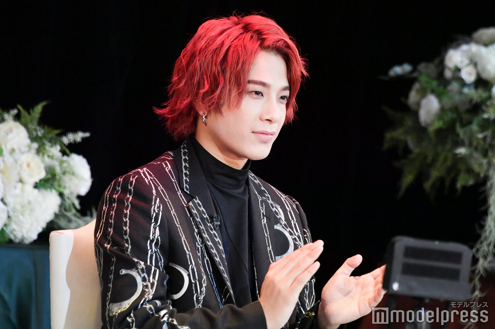 「GYAO!」にて配信された「OWV グループ結成記念生配信特番」より／本田康祐（C）モデルプレス