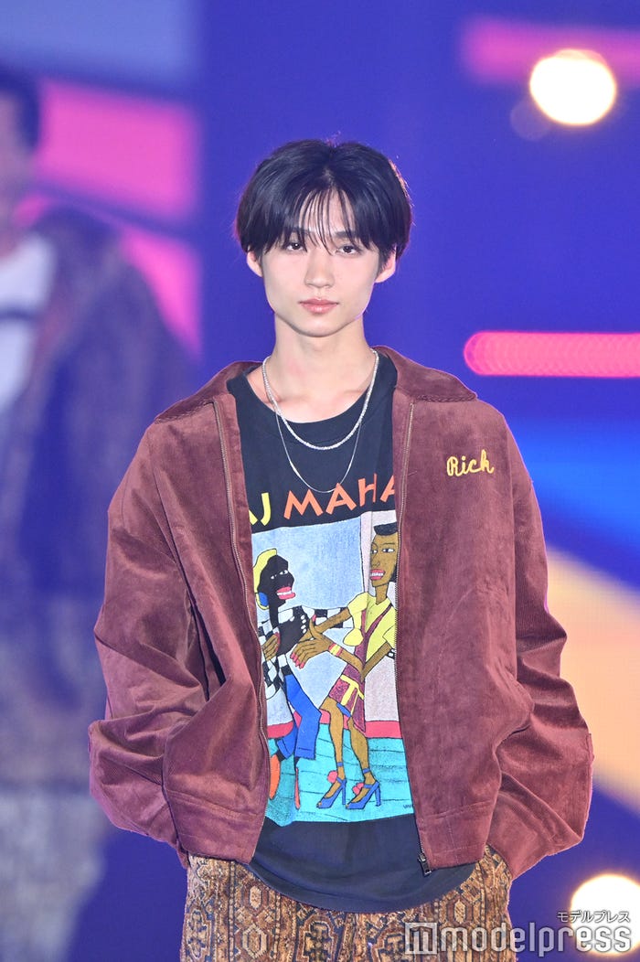 志賀李玖(C)モデルプレス