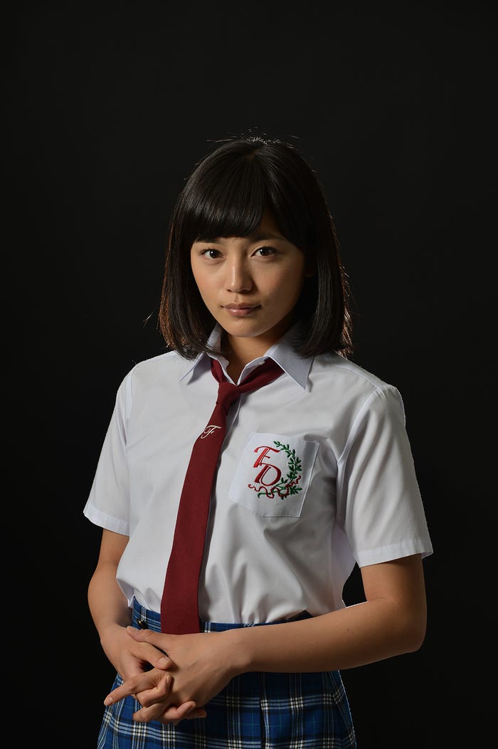 ドラマ「金田一少年の事件」で七瀬美雪役を演じた川口春奈(C)日本テレビ