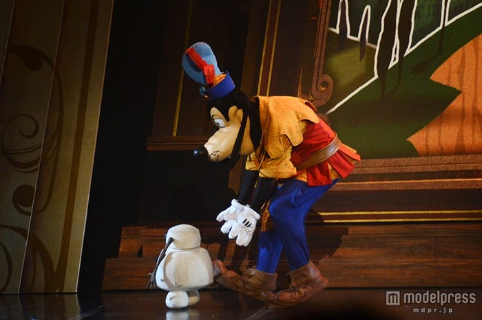 「ミッキー・アンド・ザ・ワンダラス・ブック」より