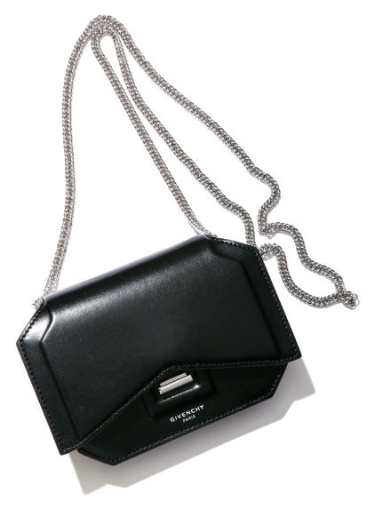 GIVENCHY（C）TOPLOG