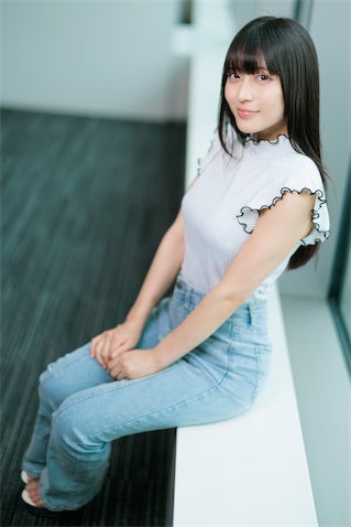 “コスプレイヤー兼SE”大原円香、グラビアで気づいた「自分ってこんなくびれあったんだ」 