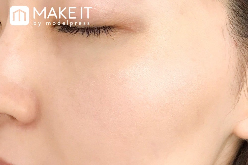 RMK／ストーンブロッサム ブラッシュ／01 インナーストーン 使用 (C)メイクイット