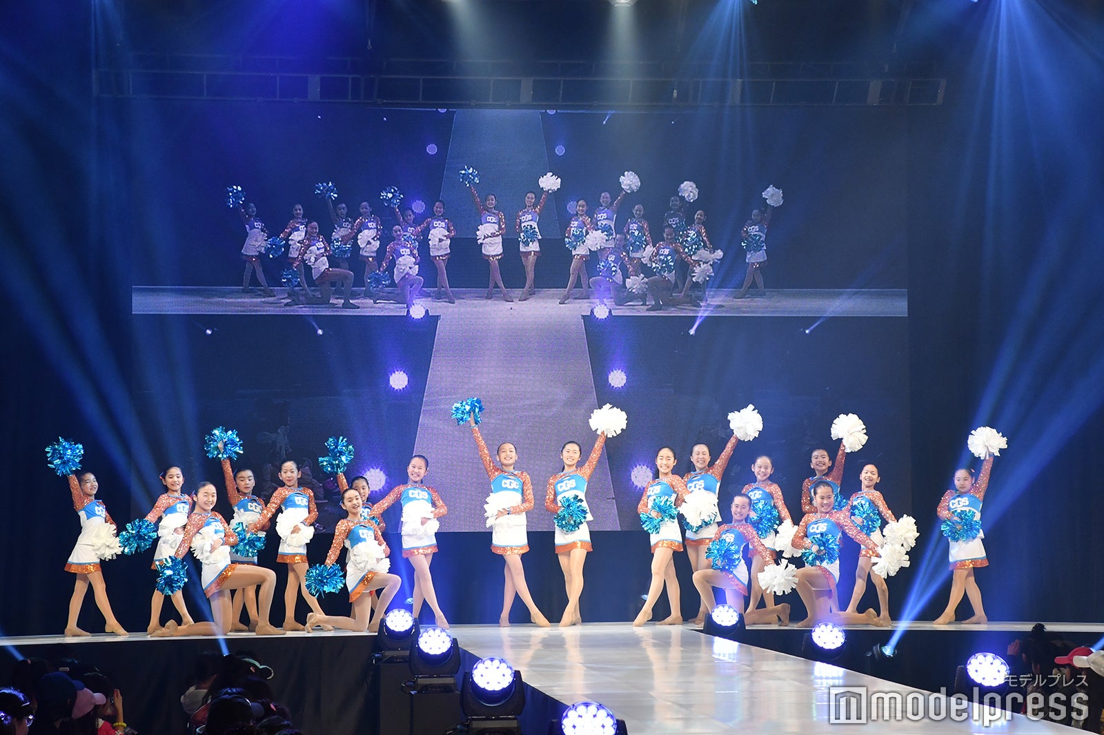 （C）モデルプレス